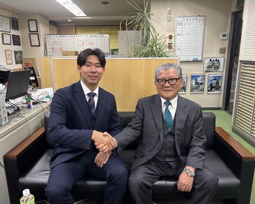 314770332B1B05A4F0DDA1530857B077074202FD